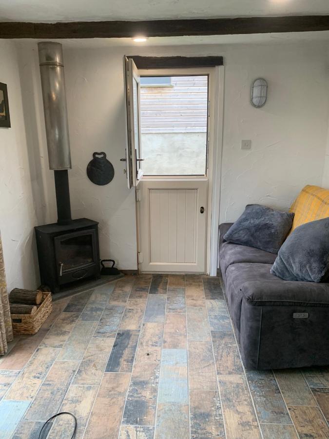 Molehill Lodge Swansea Eksteriør billede