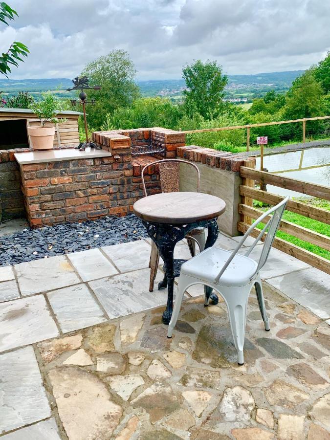 Molehill Lodge Swansea Eksteriør billede
